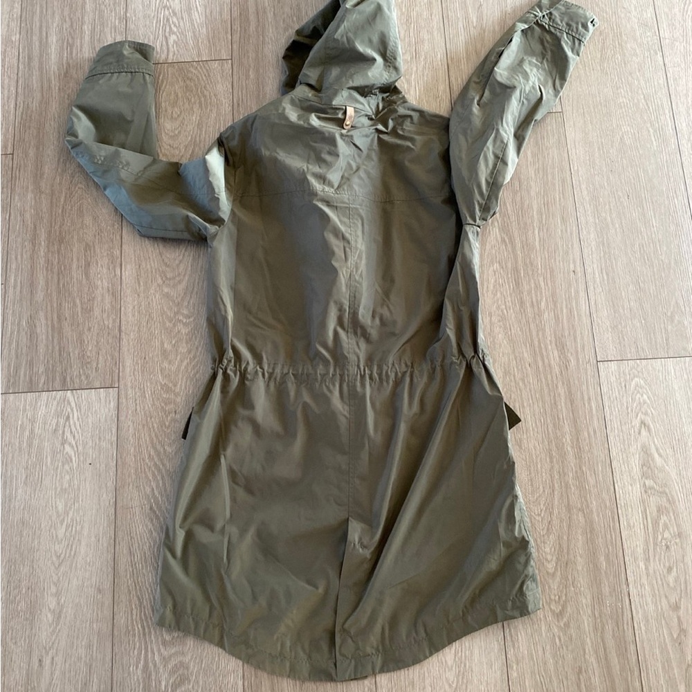 Mackage Women’s Hailie waterproof jacket size small - Picture 7 of 12